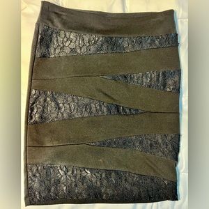 Joe Benbasset - Black Stretch Bodycon Lace Skirt (EUC)